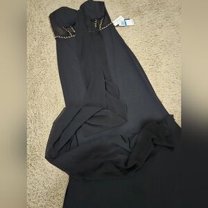 Elegant formal sleeveless maxi dress